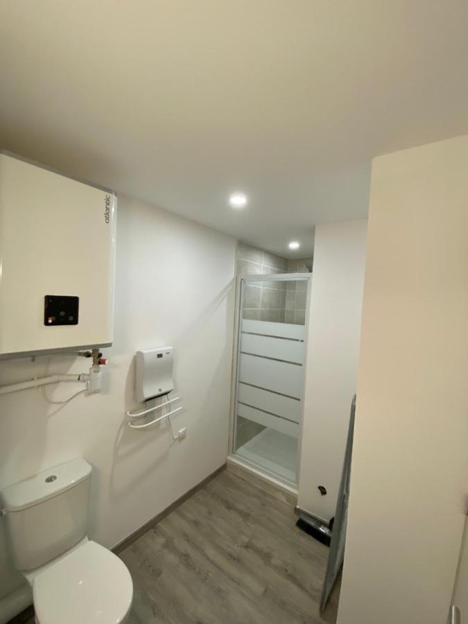 Studio Confortable Au Centre De Manosque Kültér fotó